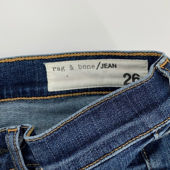 Rag & Bone 10" capri jeans Cadiz stud cropped denim blue raw frayed hem women 26 - Picture 5 of 6